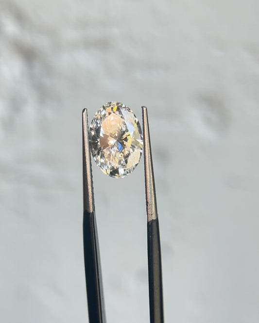 2.08ct Oval Cut E/VS1 Lab Grown Diamond